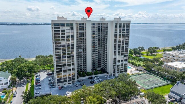 3301 Bayshore Blvd Unidad 1510A