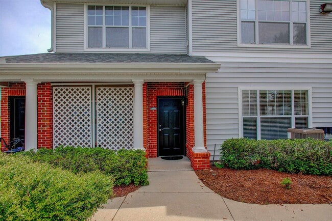 Photo - 20102 Harbour Vista Cir