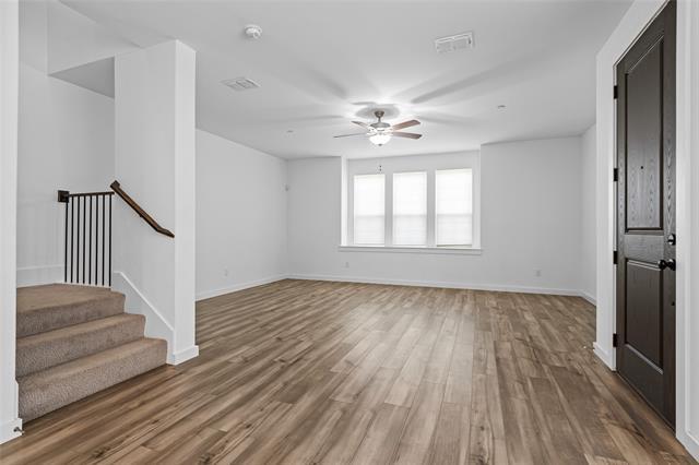 Photo - 2714 Parkview Pl