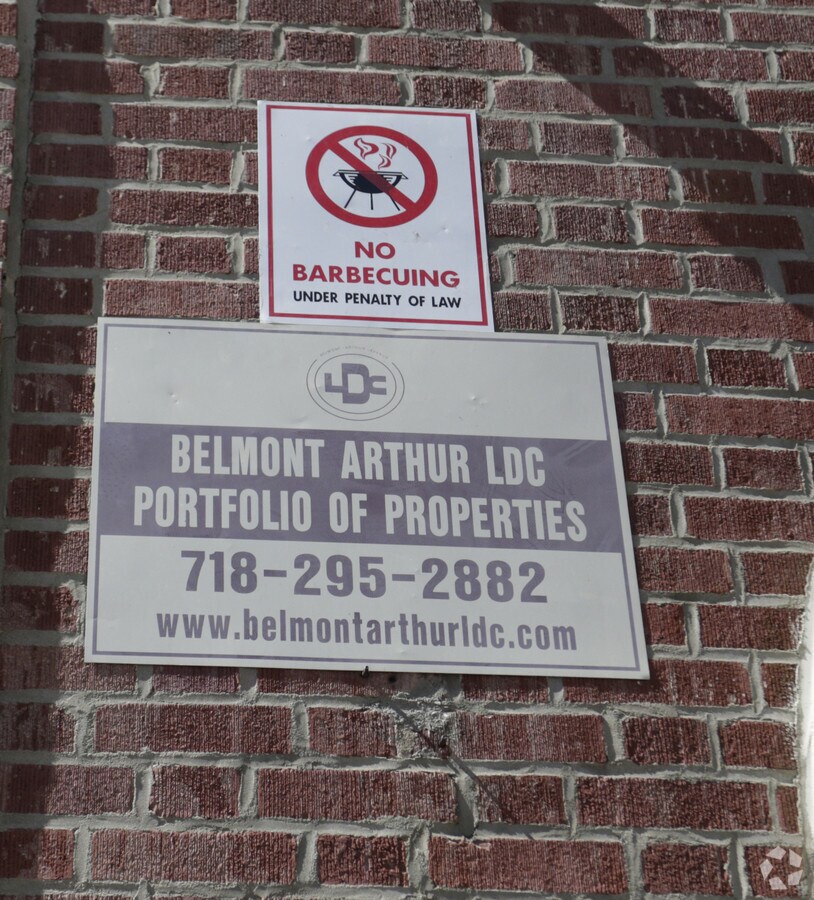 Photo - 1365-1378 College Ave