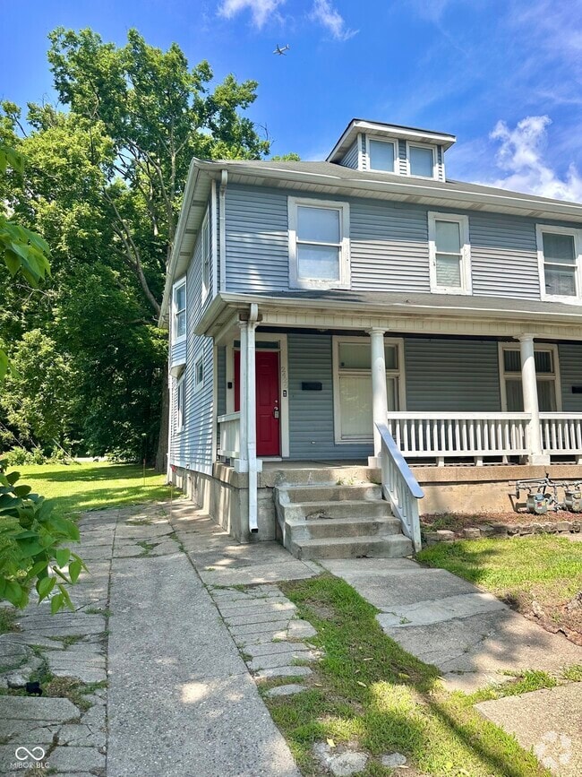 Building Photo - 2426 N Capitol Ave Rental