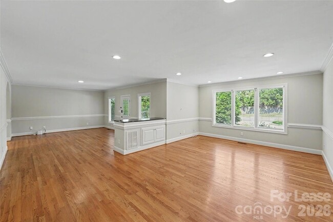 Photo - 2545 Rea Rd