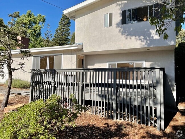 Building Photo - 5 Bedroom in Monterey Heights by Cal Poly ... Rental