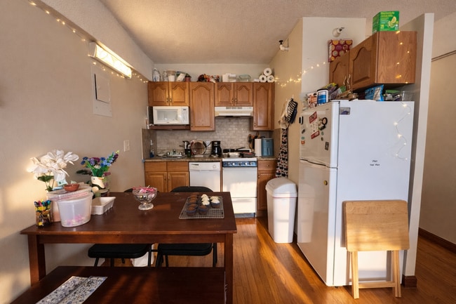 Photo - 1113 Commonwealth Ave Unit 202