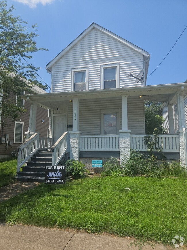 Building Photo - 1006 Stewart Ave SE Rental
