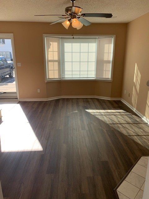 Photo - 3800 Sterling Pointe Dr