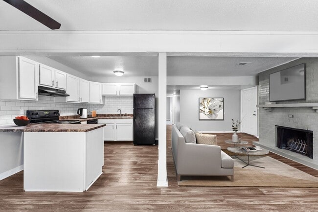 Photo - Treetop Lodge