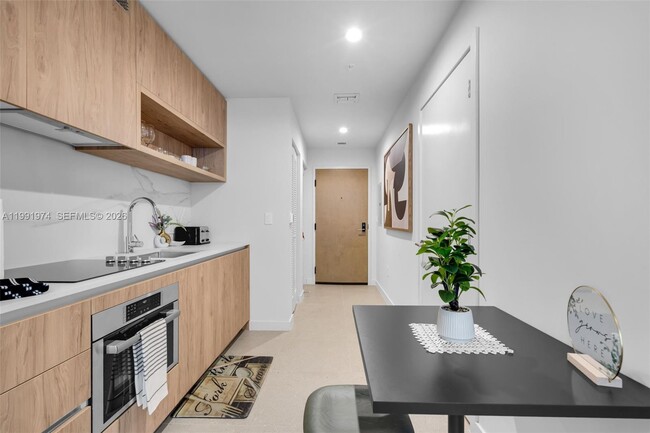 Photo - 11 NE 6th St Unit 2808