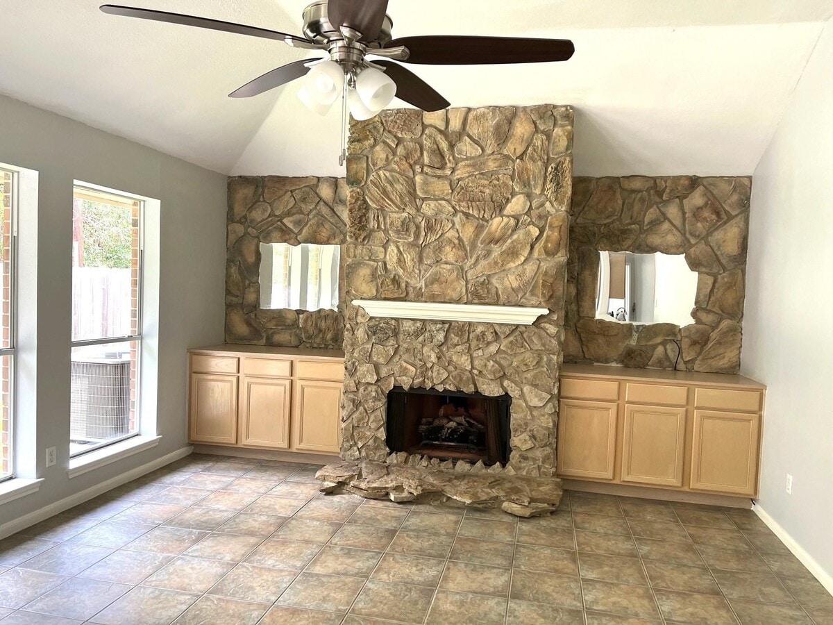 Photo - 4219 Hermitage Hollow Ln
