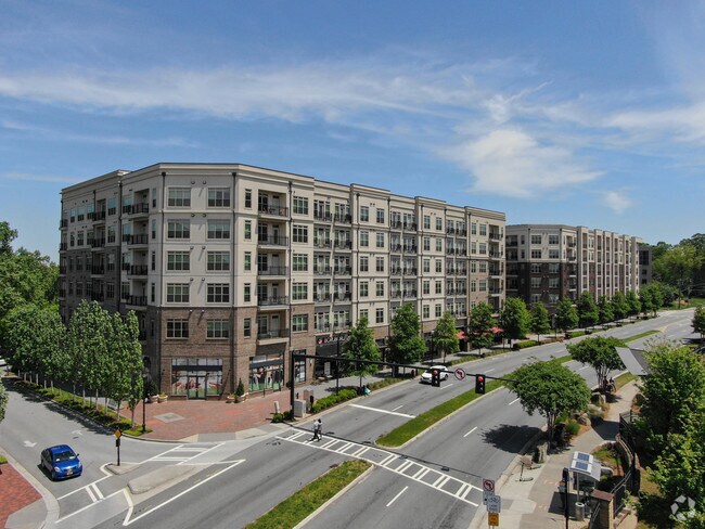 Emory Point - Emory Point Apartments