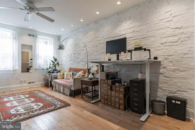 Photo - 1552 S Capitol St