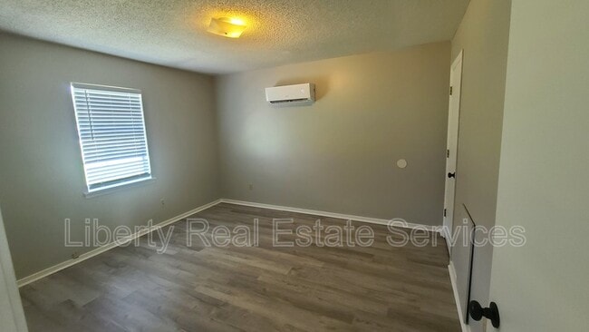 Photo - 14 Live Oak Loop NE