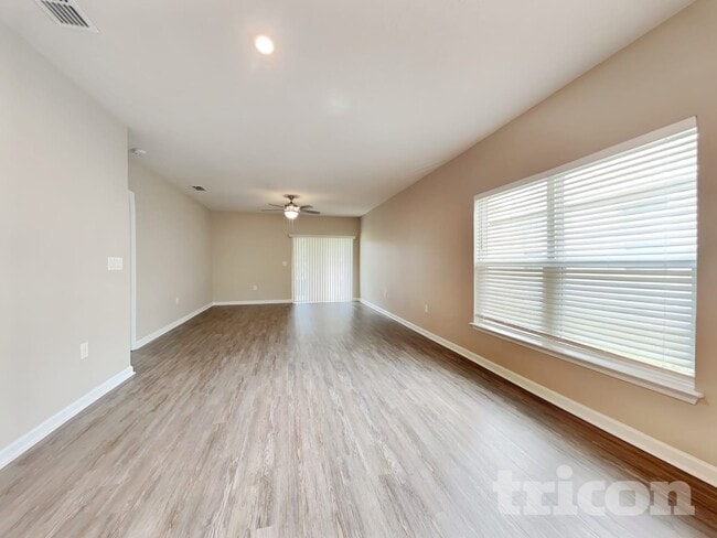Photo - 1523 Scrub Jay Ct