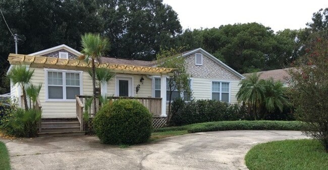 Photo - Tampa Riverside Heights Beautiful Bungalow...