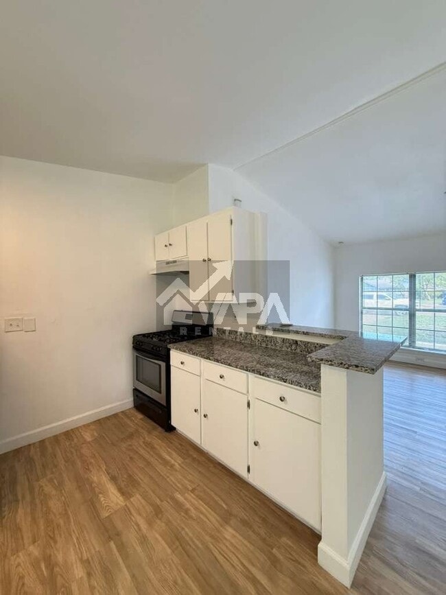 Photo - 7210 Glen Cross Dr