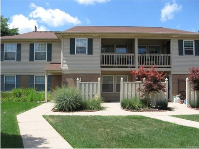 Building Photo - 19278 Northridge Dr Unit 79 Rental