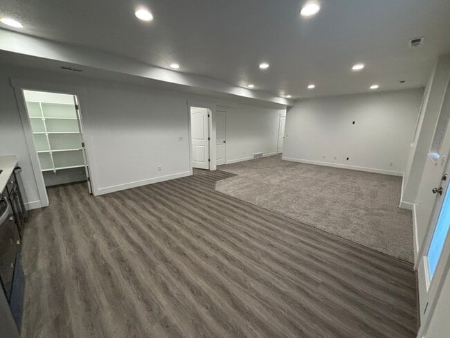 Photo - 3594 W 2800 S