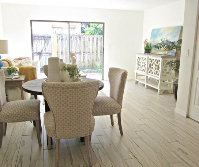 Photo - 625 N Halifax Ave