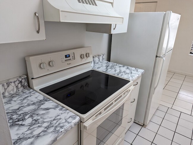Photo - 3600 SW 23rd St Unit 21