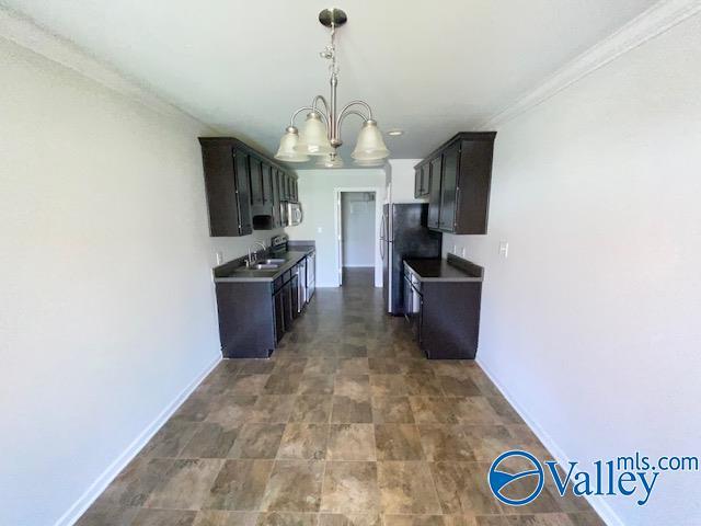 Photo - 865 Ryland Pike