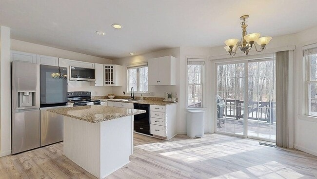 Photo - 12 Coldbrook Rd