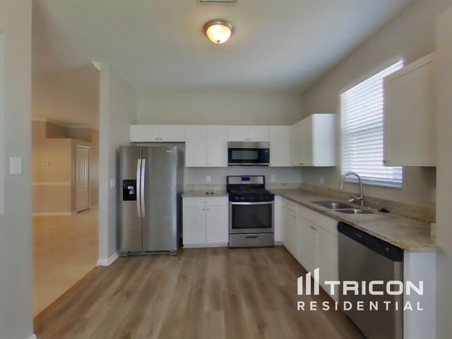 Photo - 18315 Brookpark Dr