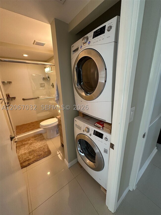 Photo - 20515 E Country Club Dr Unit 747