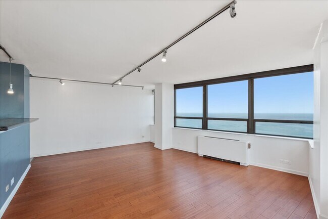 Photo - 5701 N Sheridan Rd Unit 28U