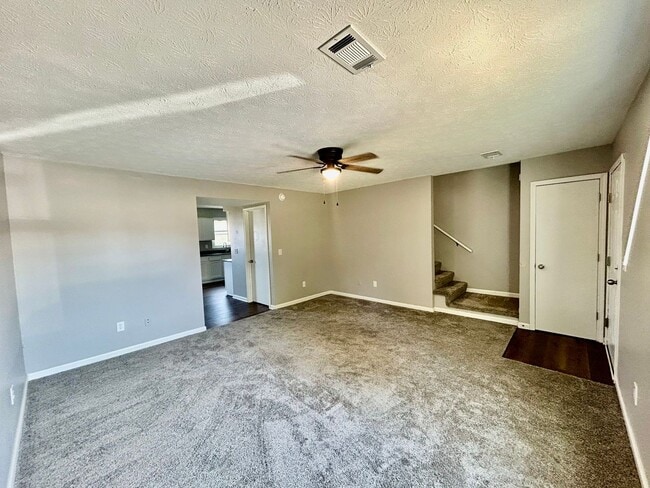 Photo - MOVE IN NOW OCTOBER RENT FREE - Modern 3BR...