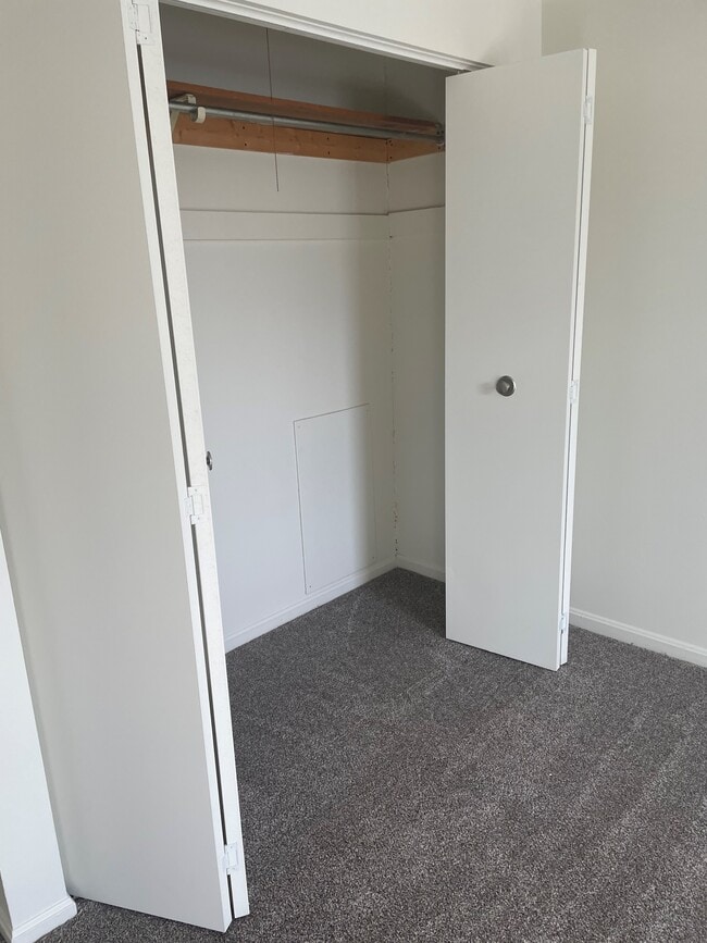 Woodside Terrace Apartments