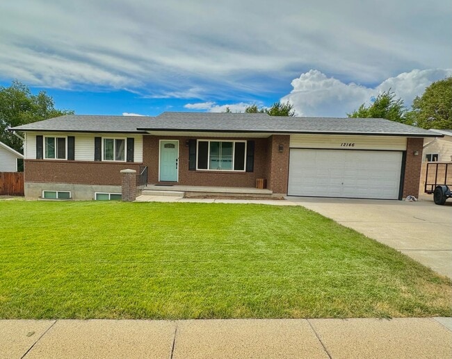 Building Photo - Great 5 Bed 3 Bath Remodeled Home