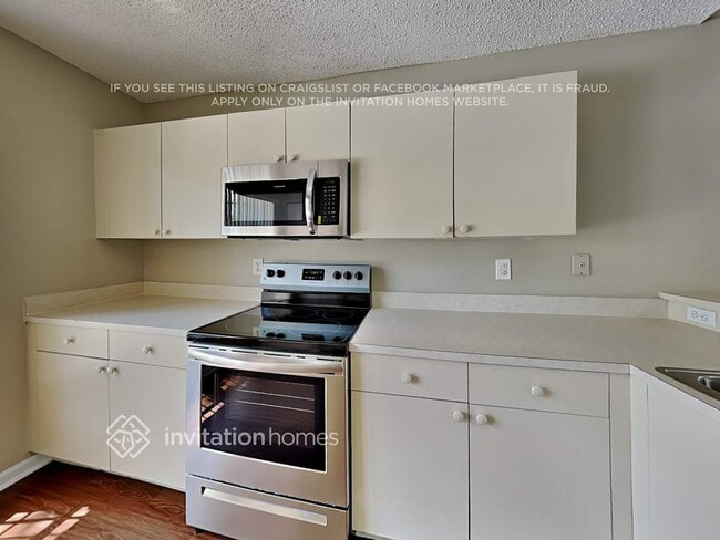 Photo - 1928 SW 177th Ave