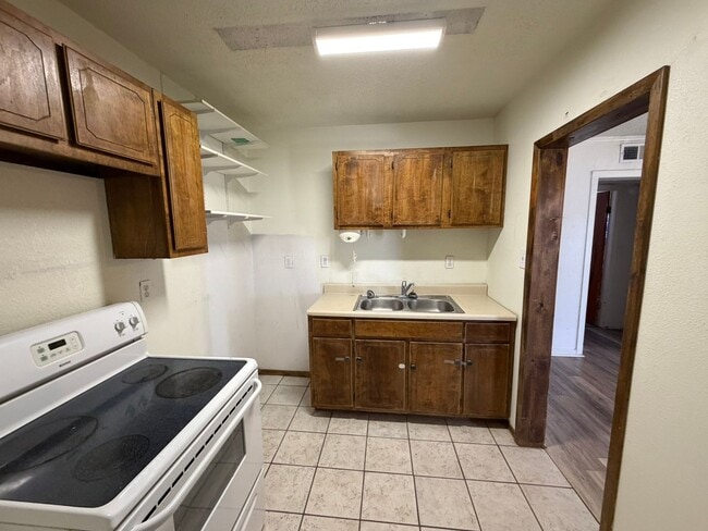 Photo - 2 Bed 1 Bath Home