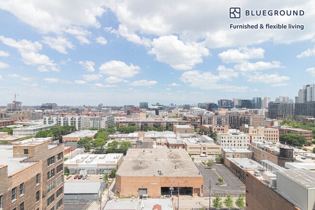 Photo - 1035 W Van Buren St Unidad FL15-ID397