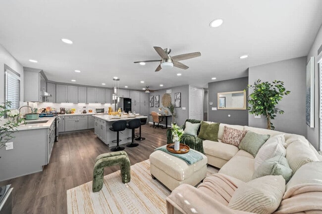 Photo - 10983 Parkdale Ave Unit ID1465011P