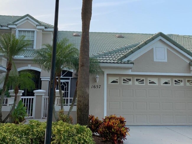 Building Photo - 1657 SW Harbour Isles Cir Rental