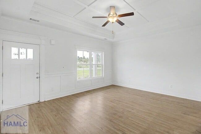 Photo - 431 Long Leaf Ln