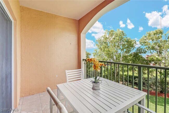Photo - 1190 Wildwood Lakes Blvd Unidad 306