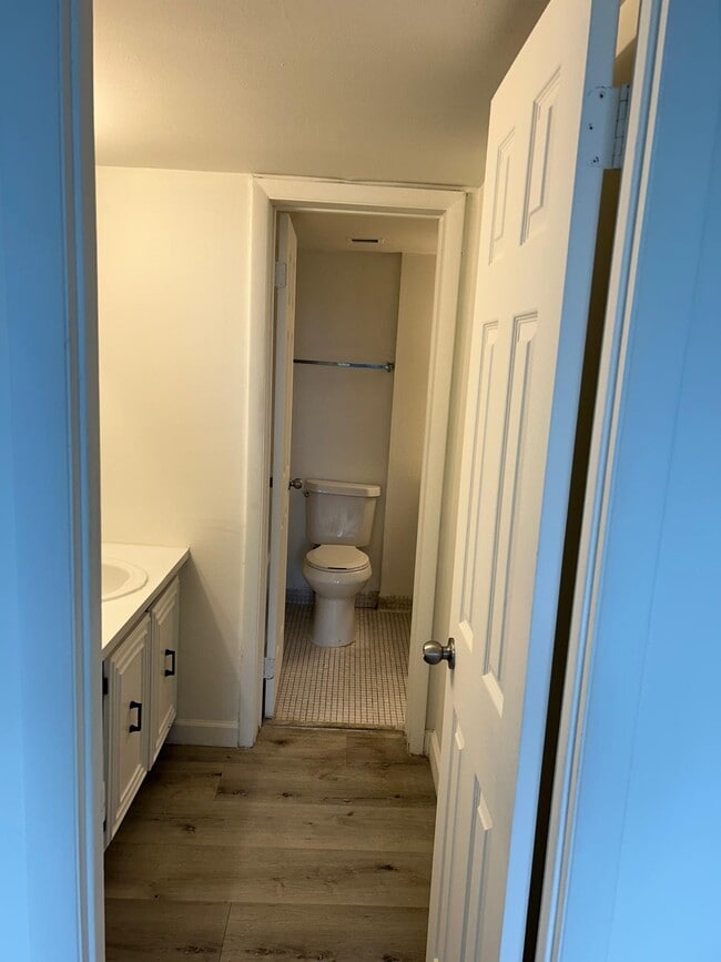 Photo - 496 NW 165th St