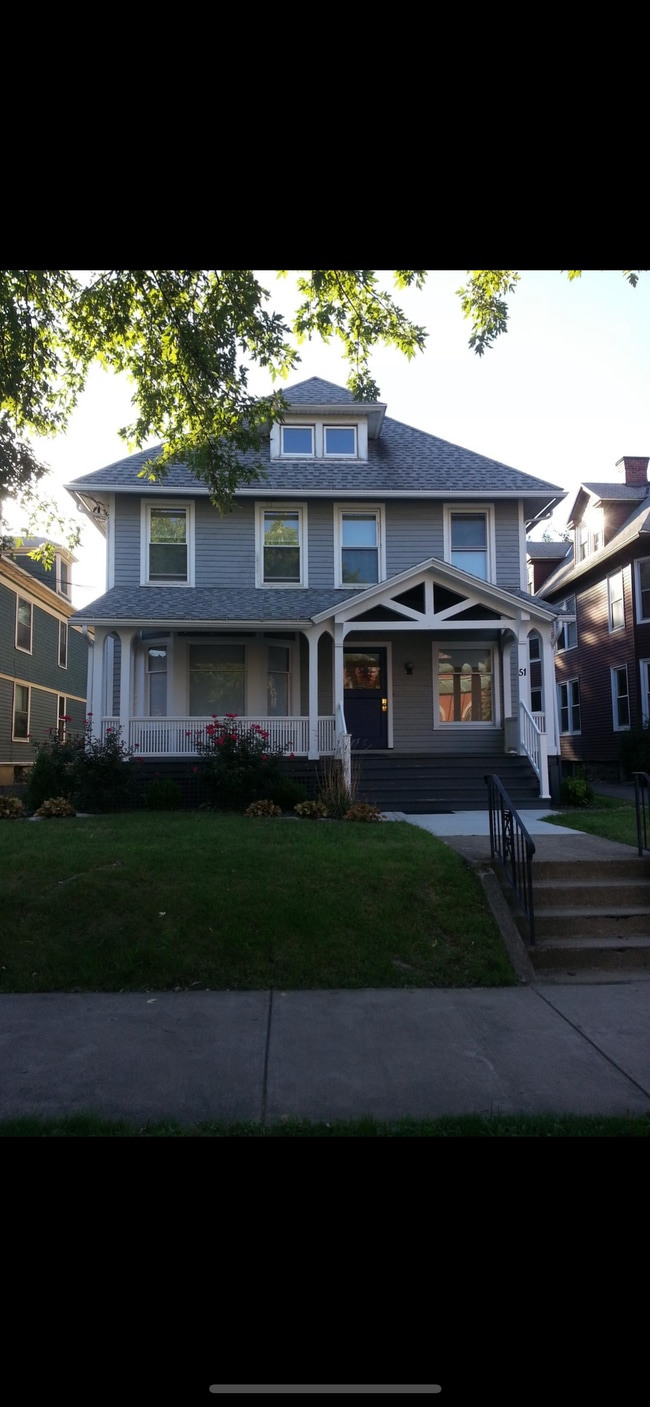 Photo - 51 Oak St