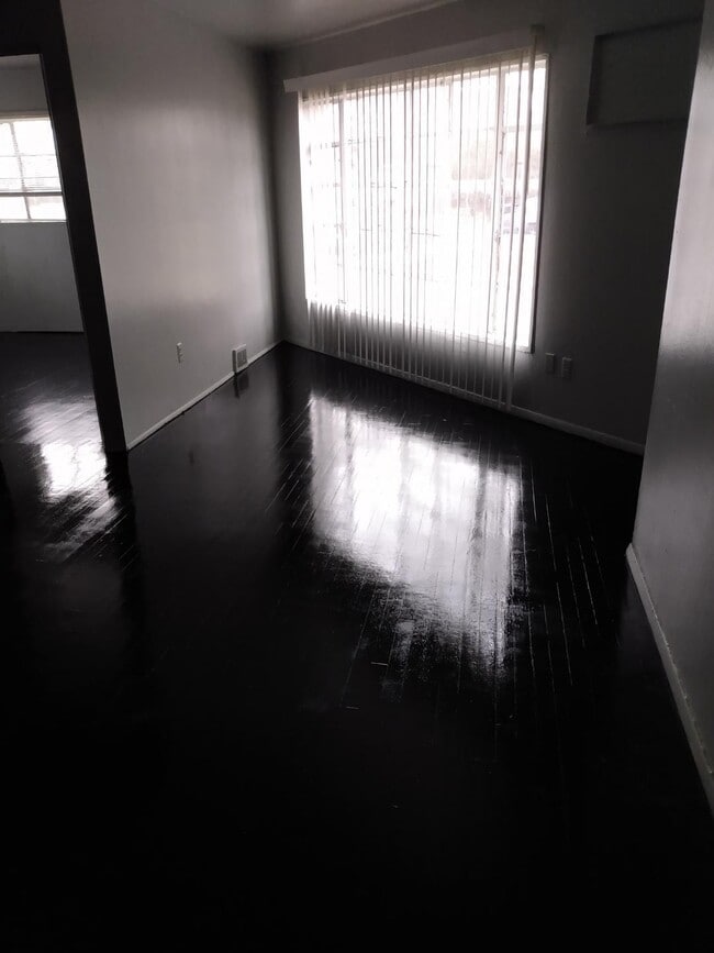 Photo - 3591 Oakman Blvd Unit 2