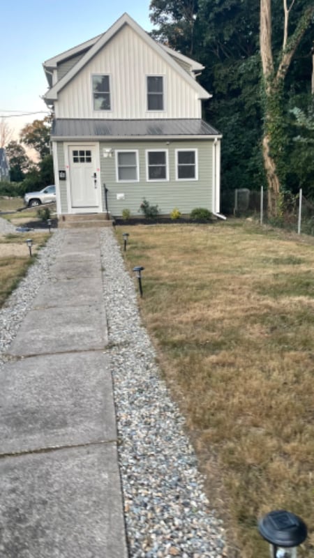 Photo - 16 N Main St