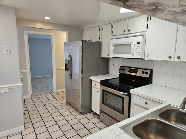 Photo - 3345 Trask Dr