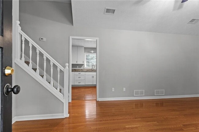 Photo - 1741 Rose Garden Ln