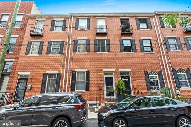 Building Photo - 1135 N Orianna St Rental