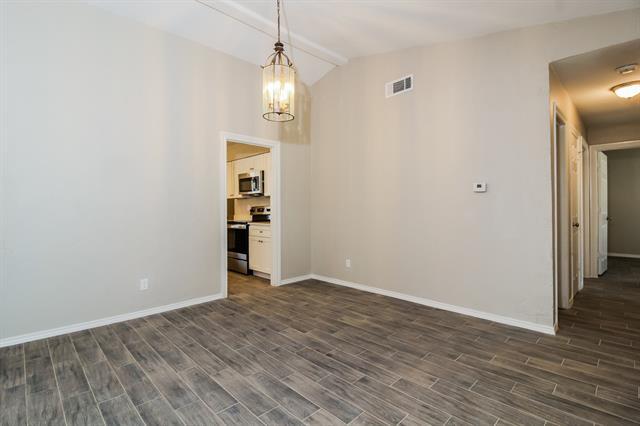 Photo - 1638 Chisolm Trail