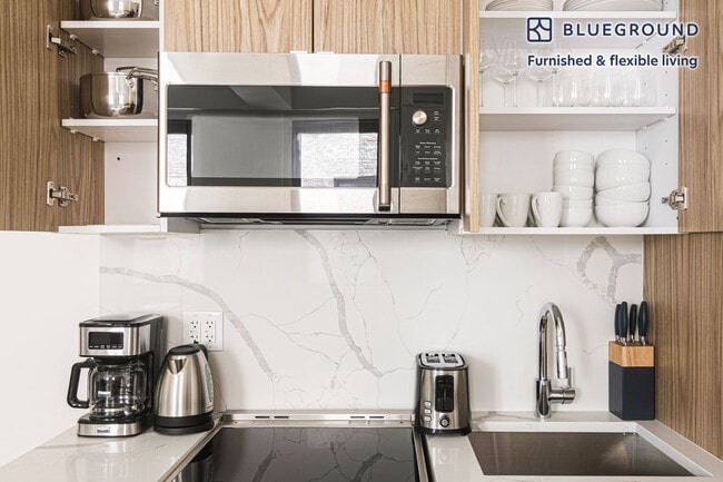 Photo - 138 E 38th St Unit FL6-ID1867