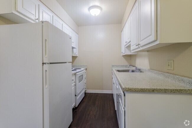 2HAB, 1BA - 855 ft² - Greenridge Apartments