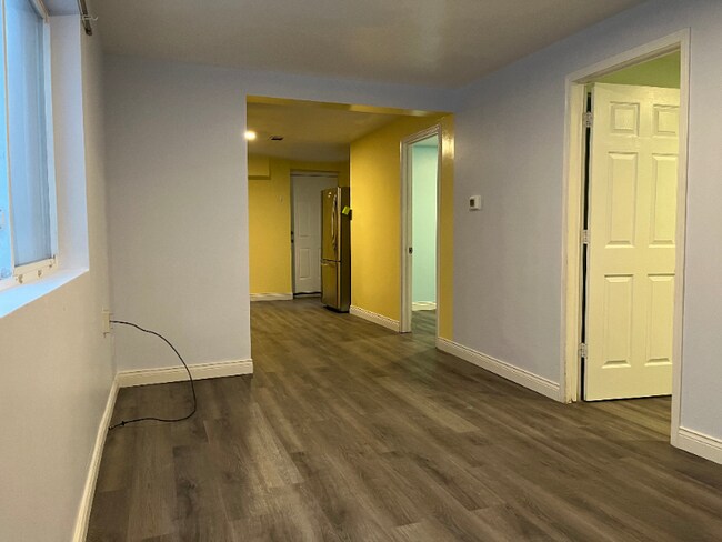 Photo - 1639 W 38th Pl Unit BR