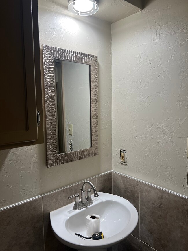 Photo - 287 Windsor Way